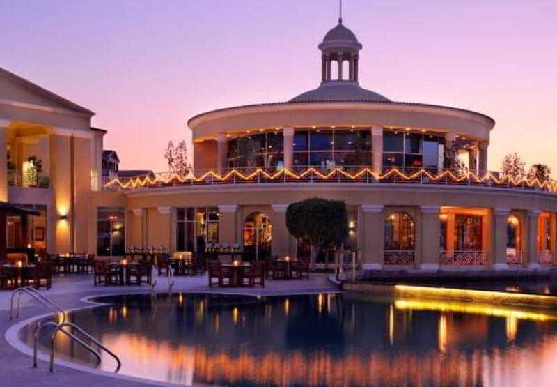 Millennium Lakeview Hotel Formerly Copthorne Lakeview Hotel Dubai Exterior photo