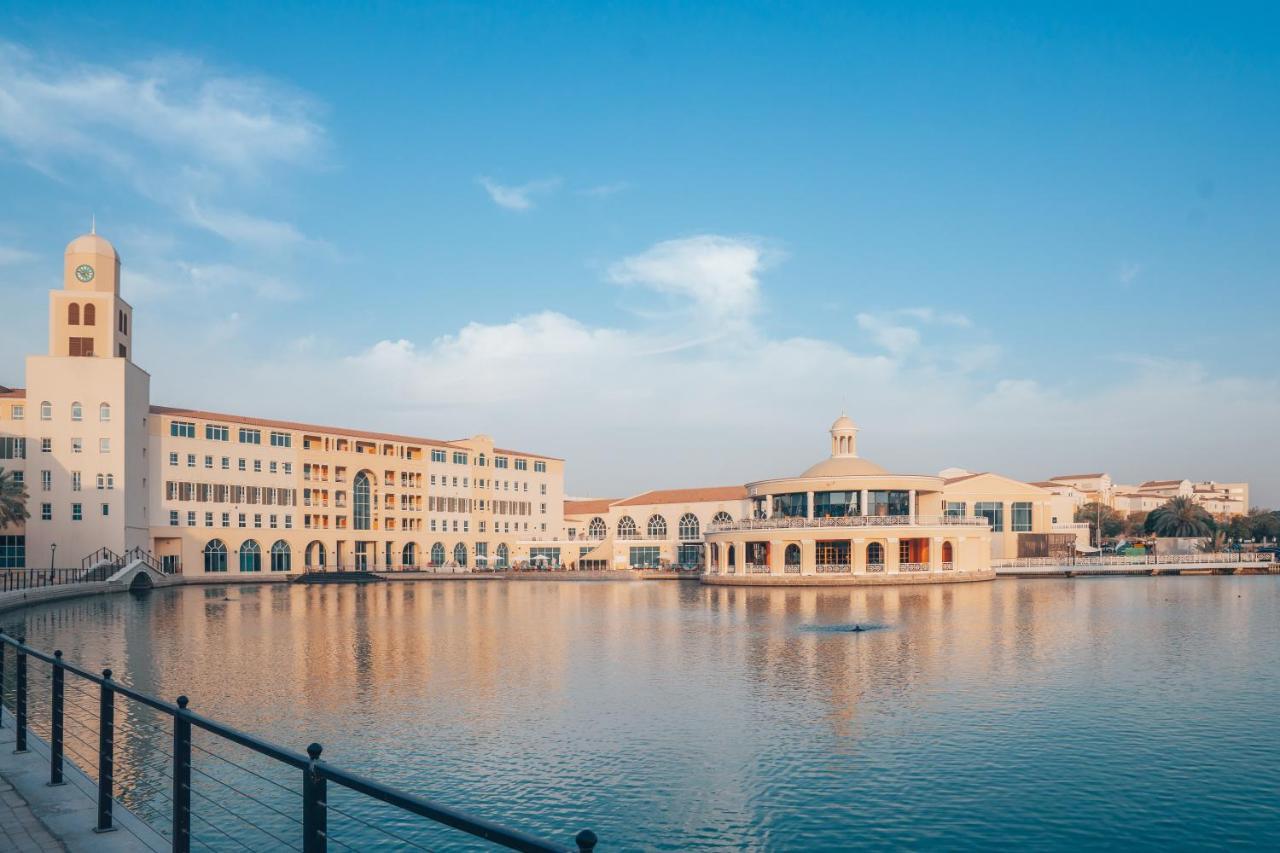 Millennium Lakeview Hotel Formerly Copthorne Lakeview Hotel Dubai Exterior photo