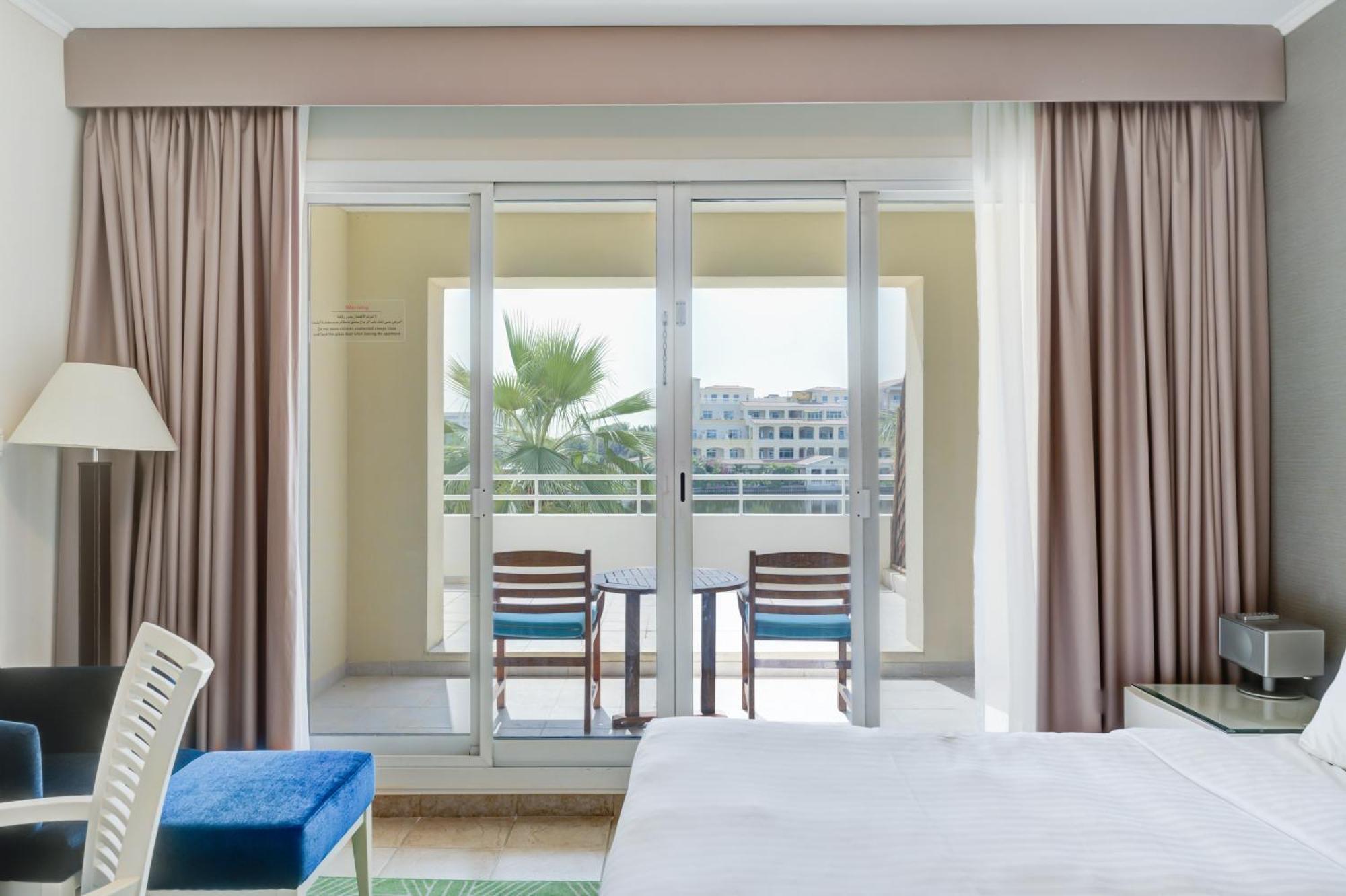 Millennium Lakeview Hotel Formerly Copthorne Lakeview Hotel Dubai Room photo